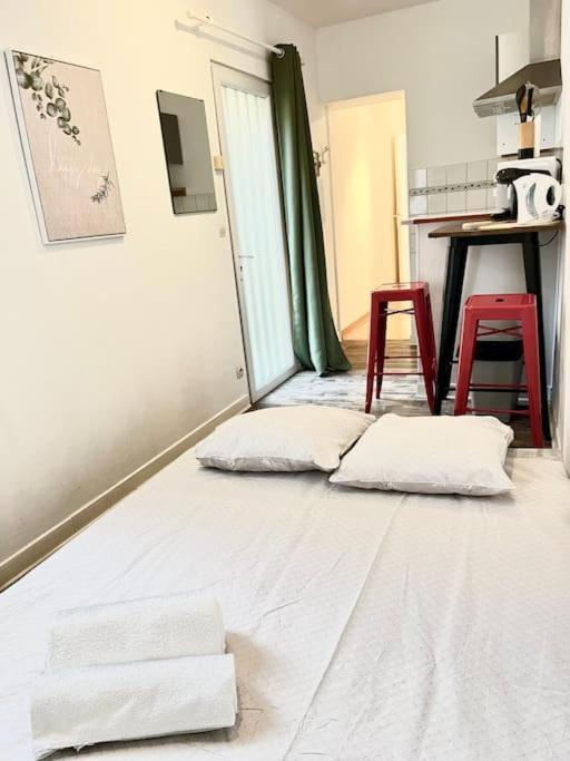 New York - Appartement A Реймс Екстериор снимка